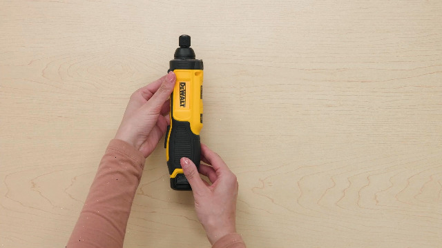 DEWALT 8V MAX Cordless Screwdriver with Gyroscopic Control